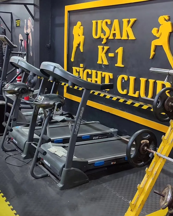 UŞAK K-1 KİCKBOKS SPOR KULÜBÜ