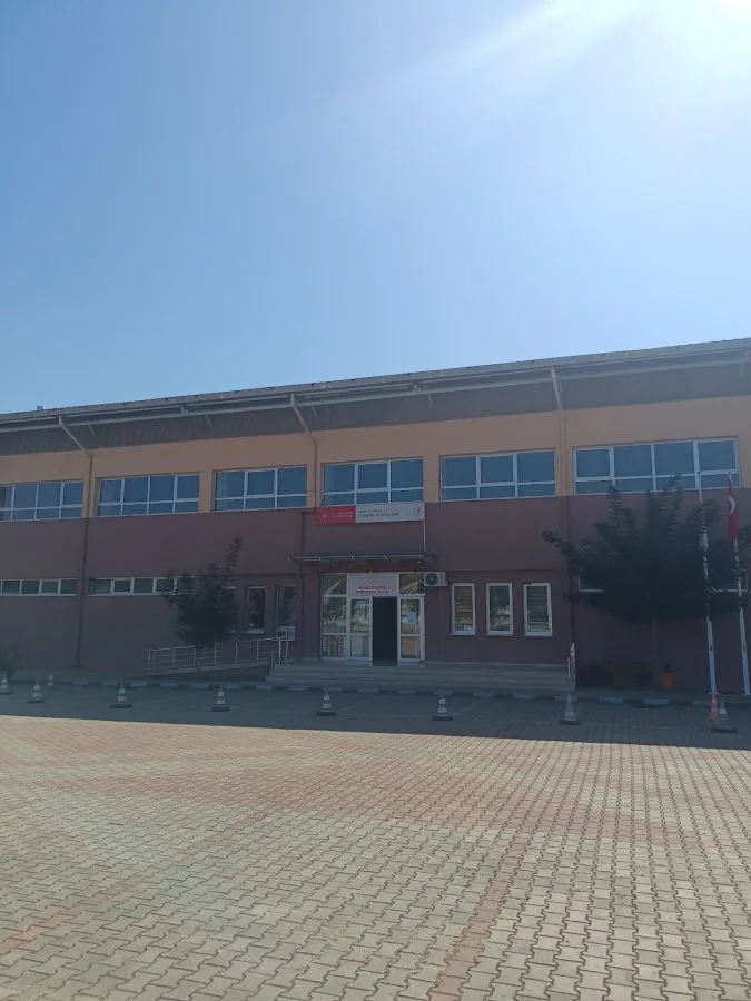 Gençlik Spor Cumayeri Tesisleri