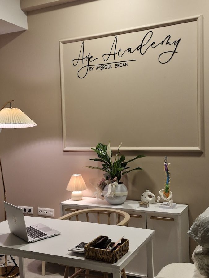 AYE ACADEMY Yoga & Pilates Studio