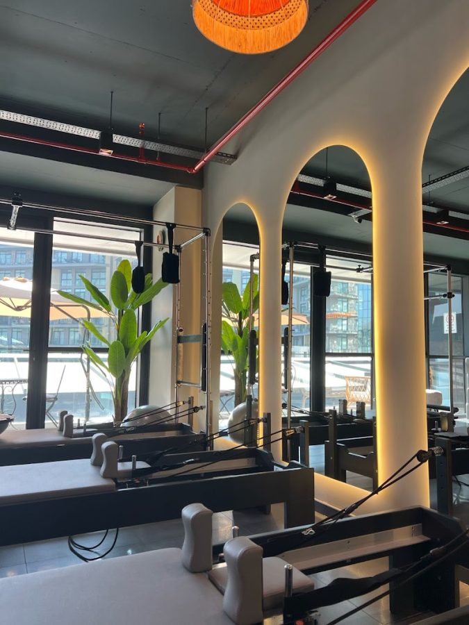 Bornova Reformer Pilates Stüdyo Yağmur Akdemir