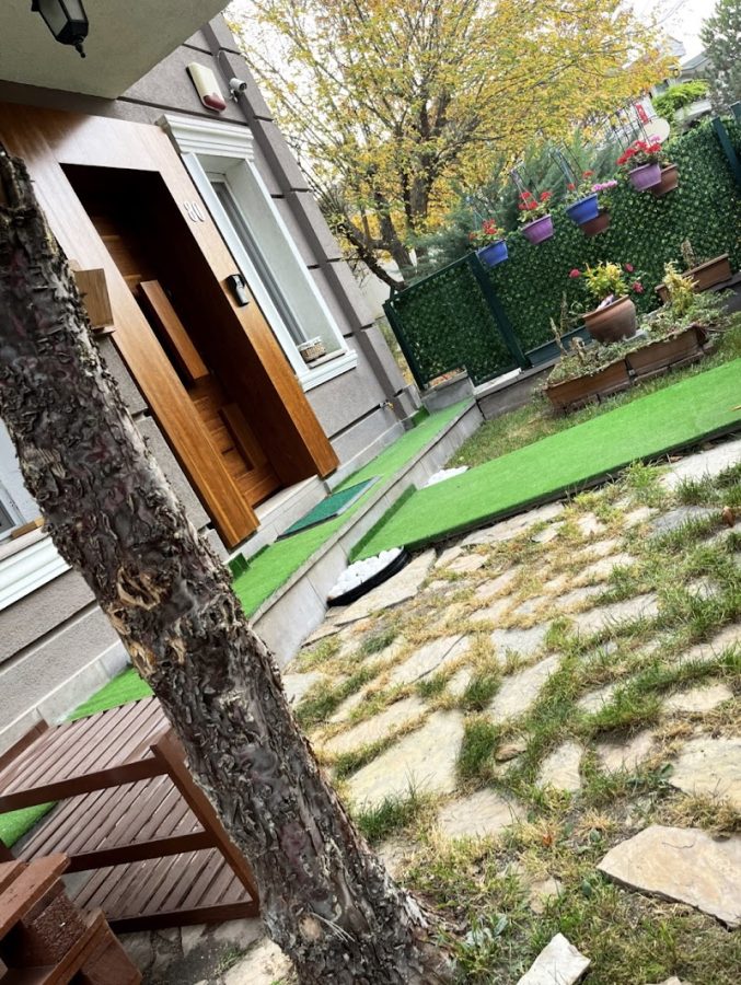 Dila Yener Studio | Yoga • Mindfulness • Şefkat • Meditasyon • Nefes • Duygu • Ayurveda • Holistik • Koçluk