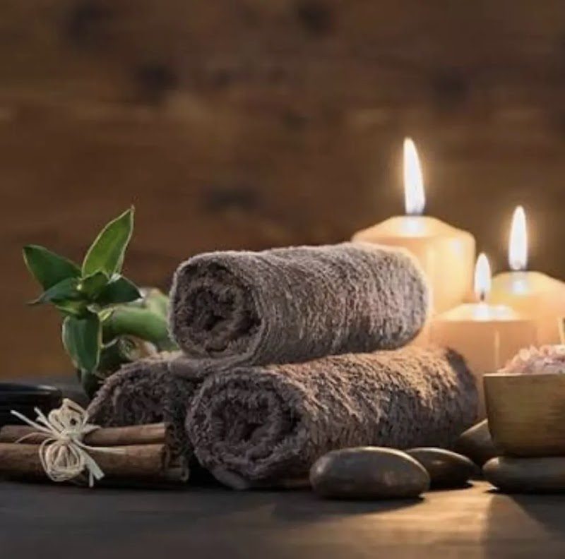 Lotus Shine Spa Wellness