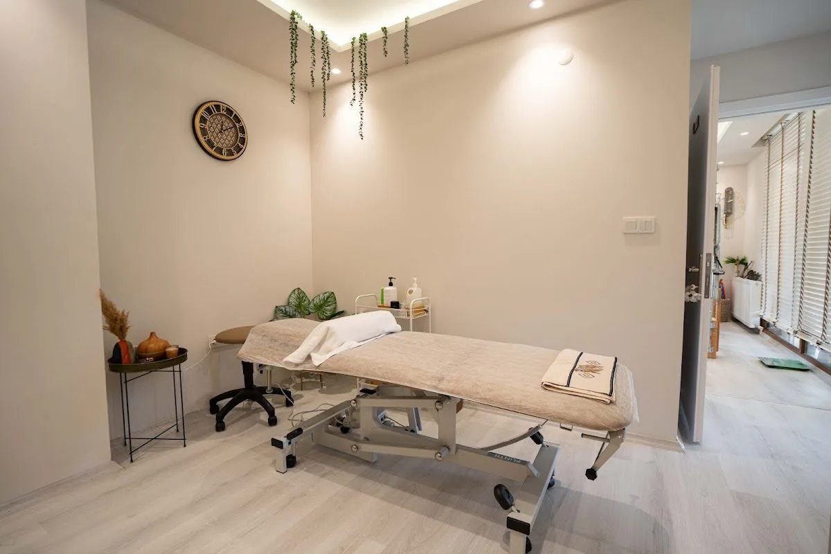 Ayvalık Fizyoterapist Eda Serpen Kliniği