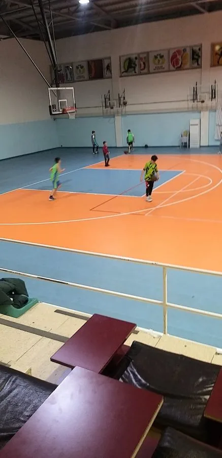 Bağlar Belediyesi Spor Salonu