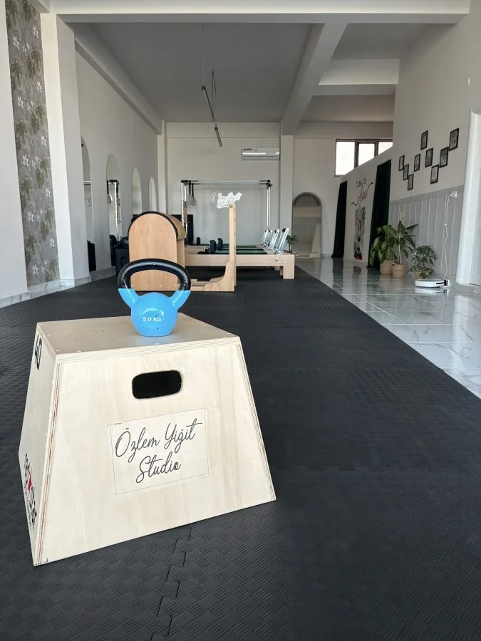 Özlem Yiğit Studio