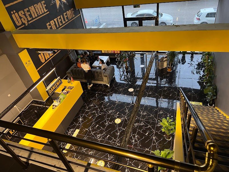 Black Star Sporium G.Y.M