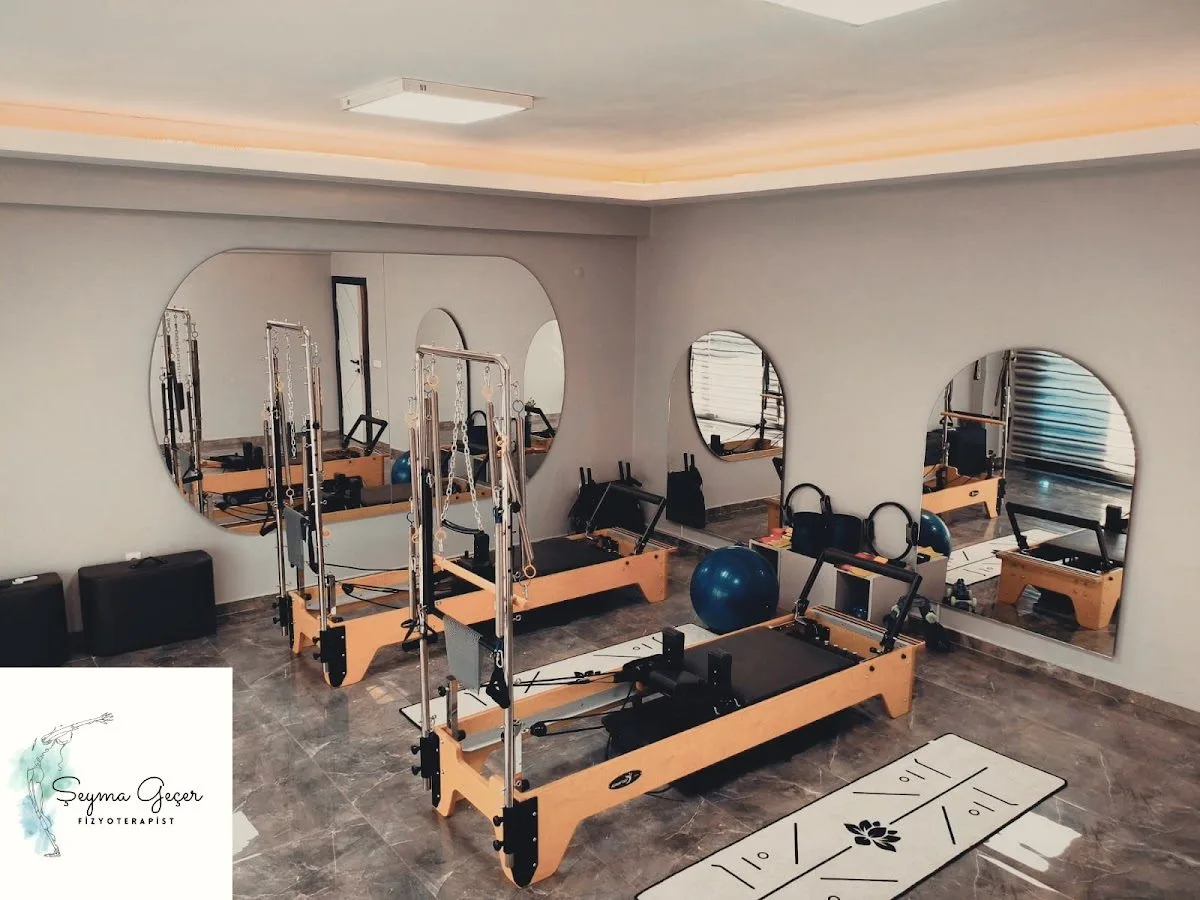 Fizyoterapist Şeyma Geçer