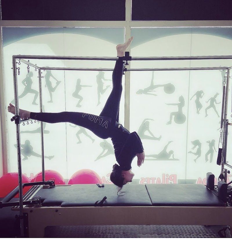 KiLiS REFORMER PİLATES FIT MOM BAYAN SPOR MERKEZİ