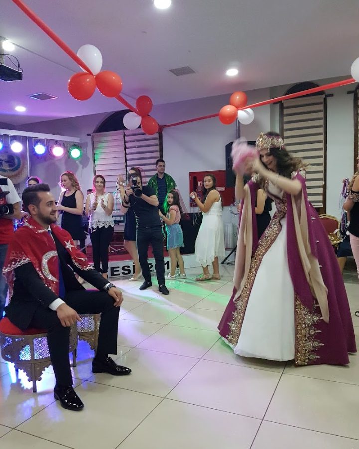 Bozüyük Belediyesi Tekke Mahalle Konaği Fitness Salonu