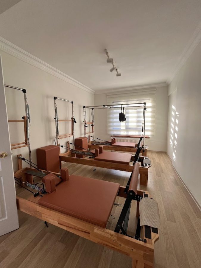 Via Fizyo Ankara Dikmen - Reformer Pilates - Hamile Pilatesi - Fizyoterapist Eşliğinde Klinik Pilates