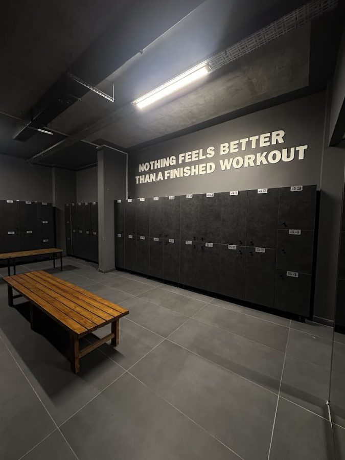 AURA XL FITNESS & CROSSFIT & TRABZON SPOR SALONU