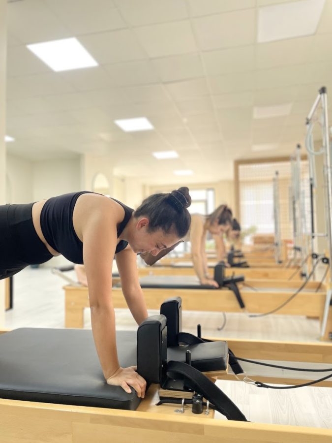 AYŞEGÜL UYGUR REFORMER PİLATES STUDIO