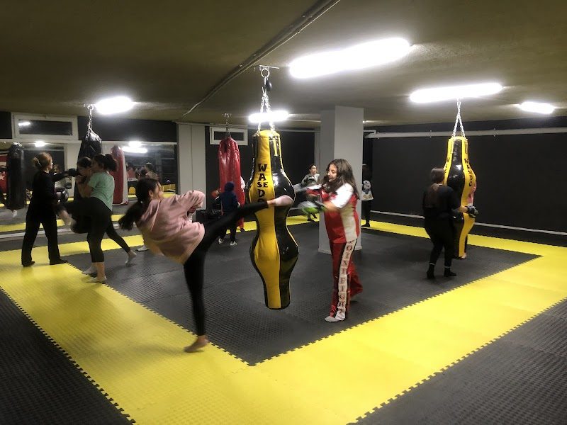 A FIT UP SPOR CENTER