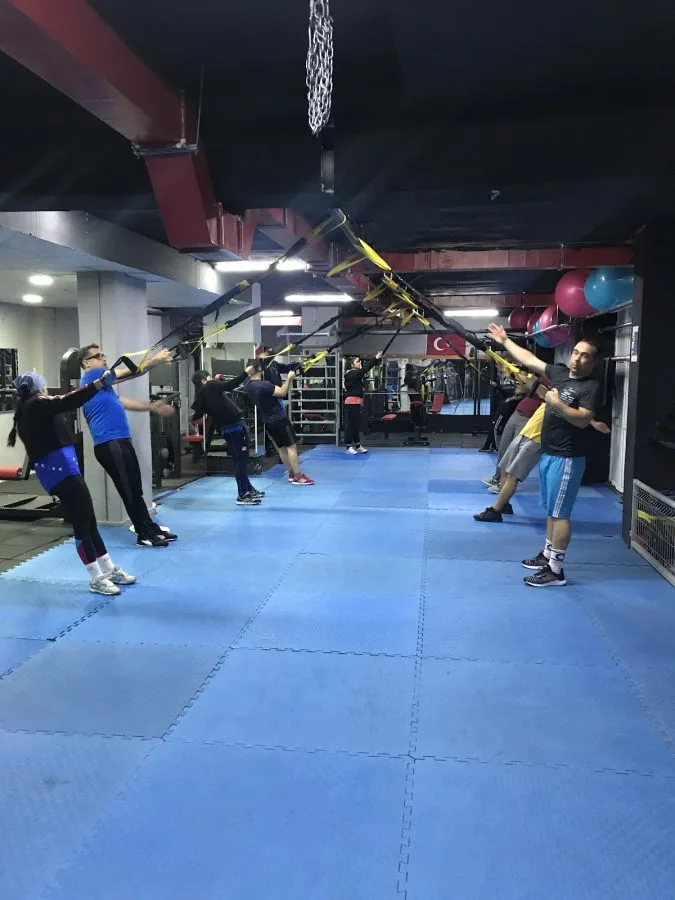 3M2H YILDIZ SPOR SALONU