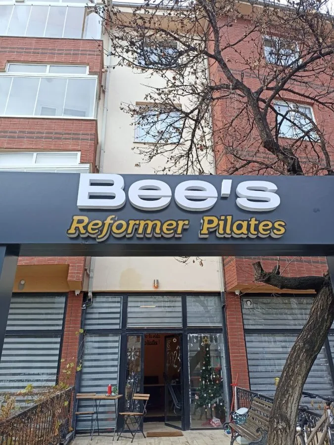 Bee's Reformer Pilates