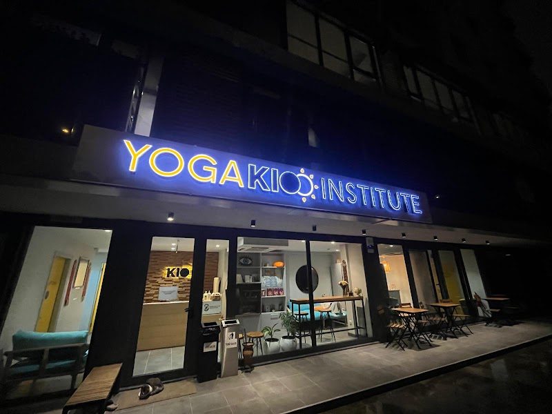 YogaKioo Institute - Acıbadem Şubesi