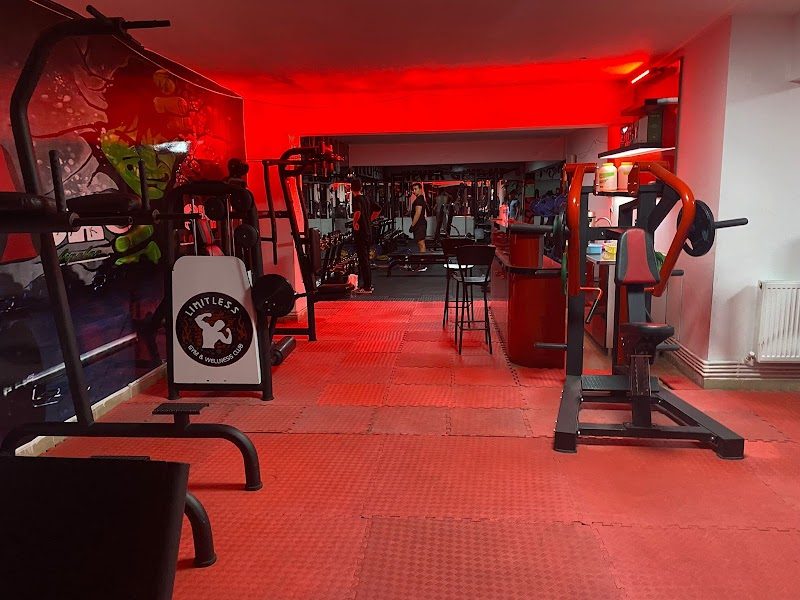 LIMITLESS GYM & WELLNESS CLUB MODERNEVLER