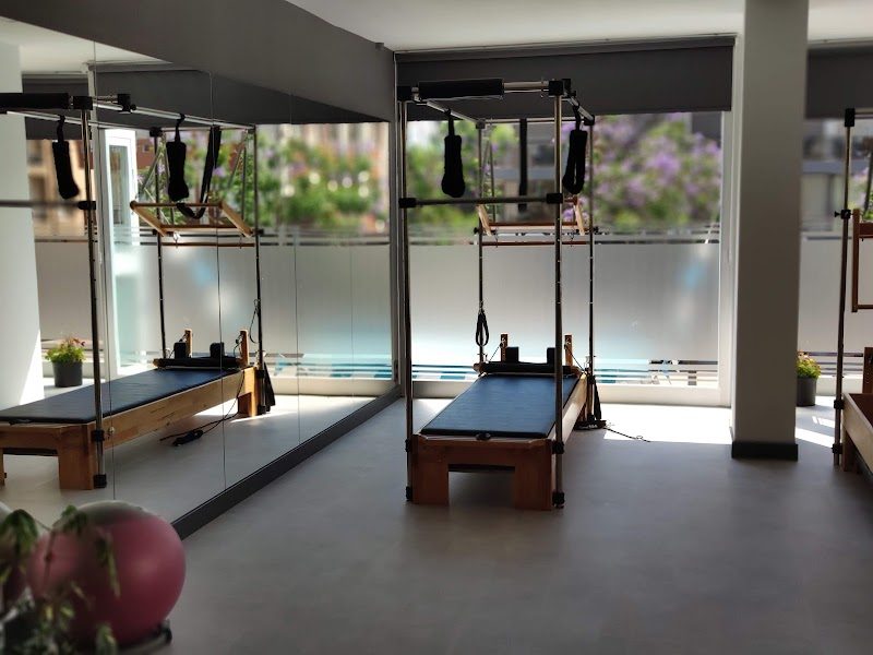 Yoga & Pilates STUDIOM