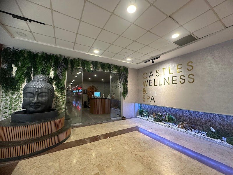 Castles Spa & Wellness