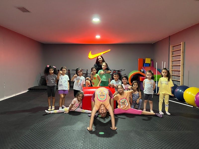 HeadtoHead Fitness Co.