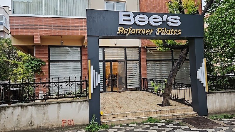 Bee's Reformer Pilates