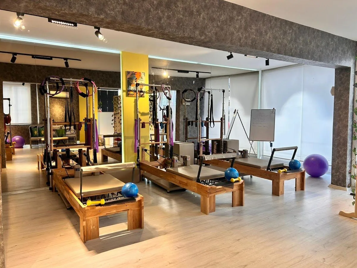 Sims Fit & Pilates