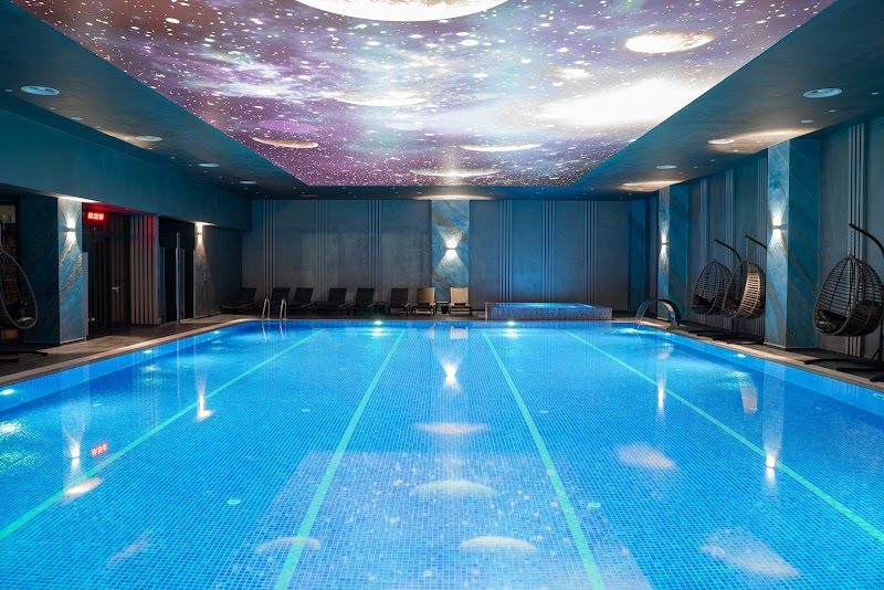 THE BOSS HEALTH CLUB