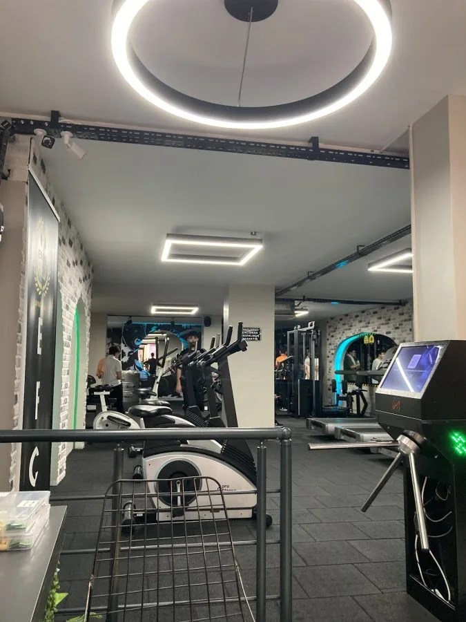 EMRE FİT CLUB SPOR SALONU