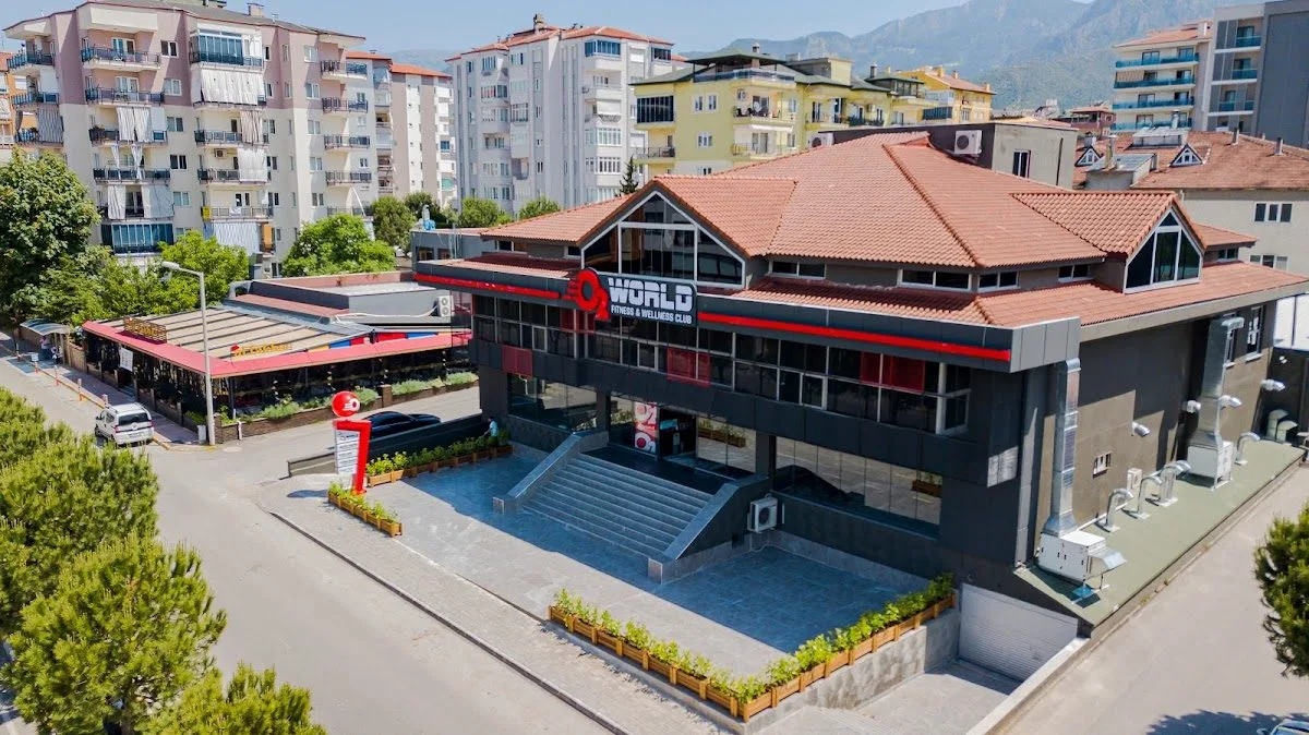 O2 World Fitness & Wellness Club