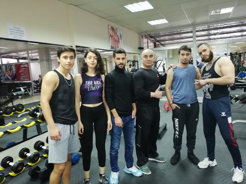 Osmaneli olimpia spor salonu