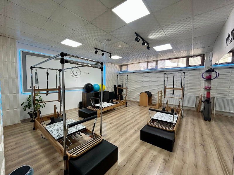 S A N İ T A S Fizik Tedavi ve Sağlıklı Yaşam Merkezi