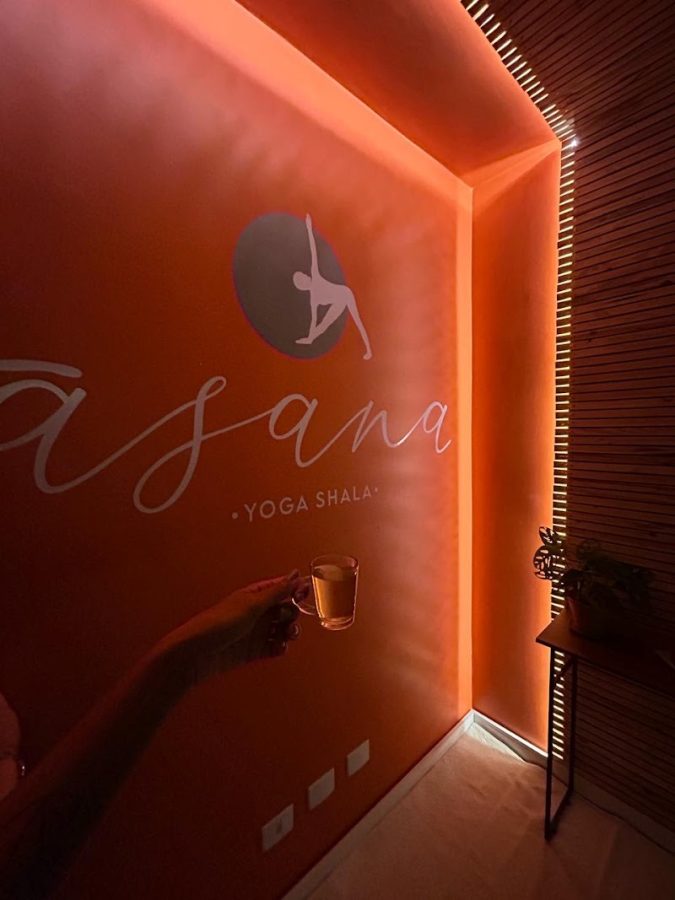 āsana Yoga Shala