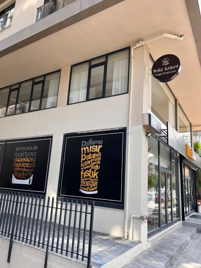 Yeliz Köker Yoga Enstitüsü