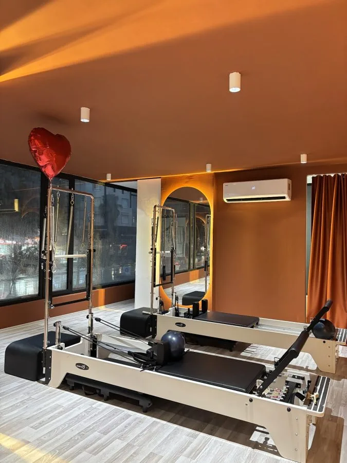 Capella Pilates | Antalya Pilates Salonu | FLY Yoga