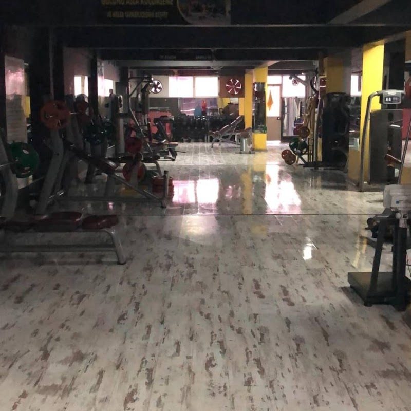 Ultimate Fitnes Center