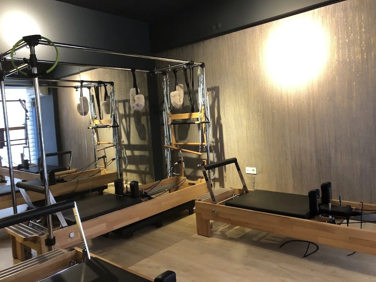 Banu partanaz pilates studio
