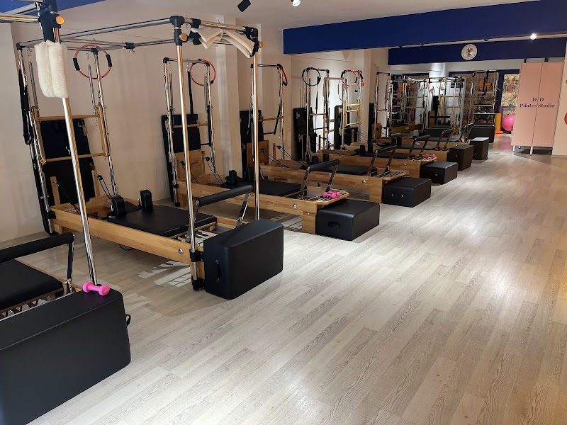 DD PILATES STUDIO