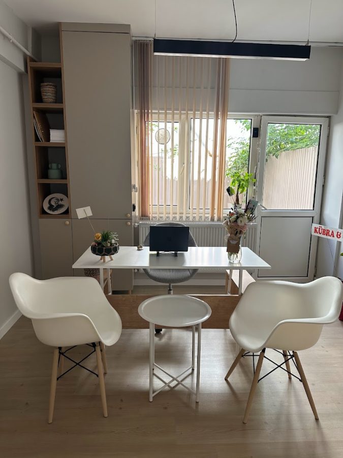 Büşra Eğce Pilates Studio