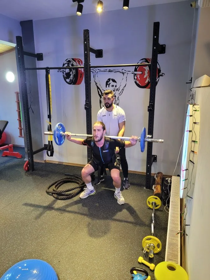 AYS07 Ems Sports Studio