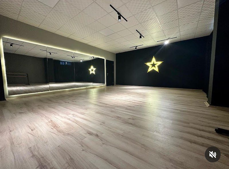 MELİS AYIN DANS VE SPOR KULÜBÜ