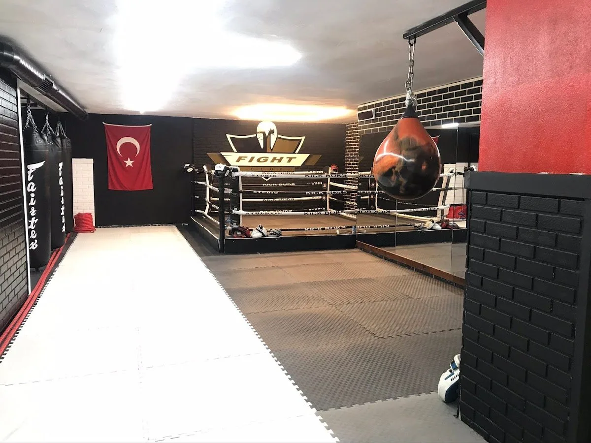 Athletıc 10 Studio