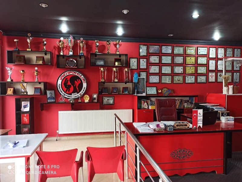 YAYCI SPOR KULÜBÜ