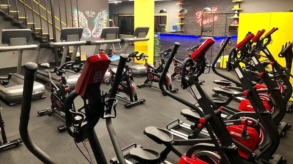 Fit Life Sports Center