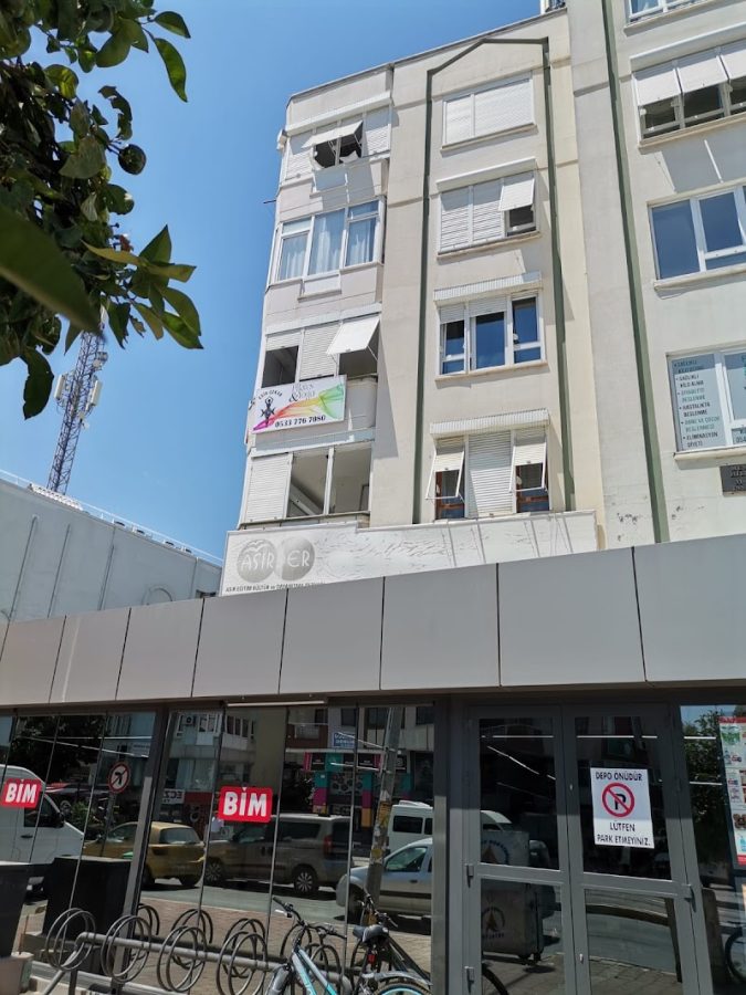 ESİN ÖZKAN PİLATES & YOGA