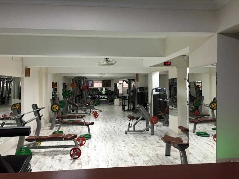 Ultimate Fitnes Center