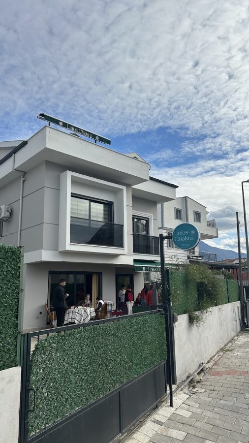 Lotus Chakra • Fethiye | Yoga | Aile Dizimi | Spiritüel Yaklaşım Merkezi