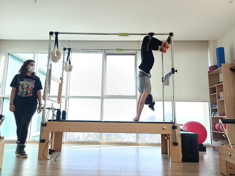 The Straps Pilates Studio / Ceyda BALTA & İlsu ILGAZ