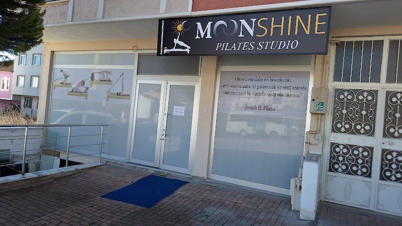 MOONSHINE PILATES