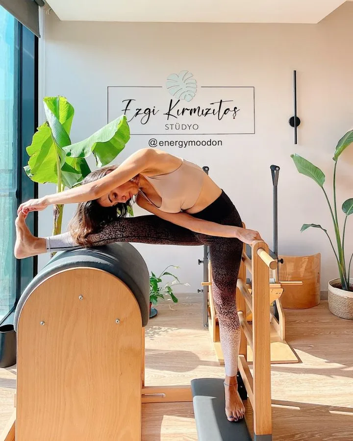 Ezgi Kırmızıtaş Pilates Stüdyo