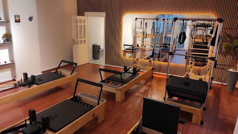 LUNAVÉ Pilates Studio